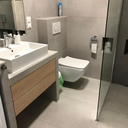 De Lux 45 Grabiszynska Апартаменты Вроцлав