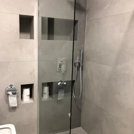 De Lux 45 Grabiszynska Вроцлав